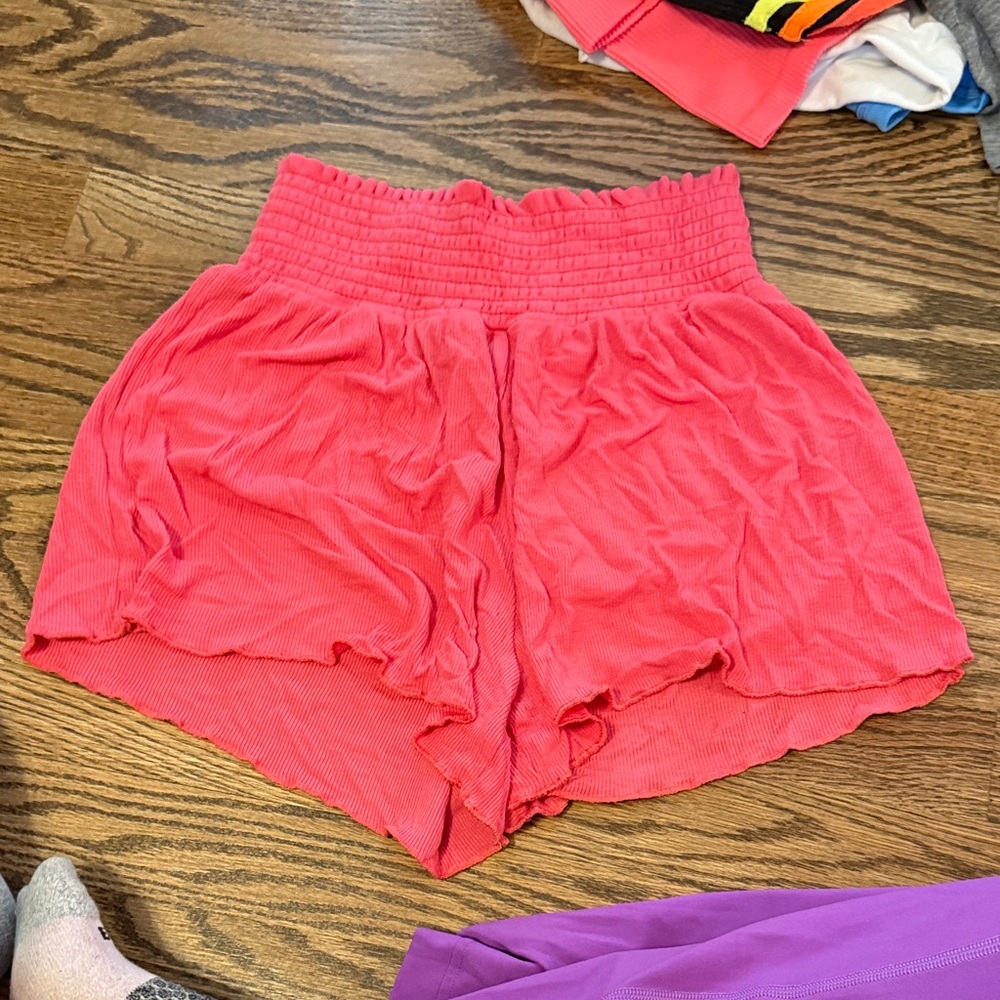Women's Z Supply Pink High-Waisted comfy Shorts